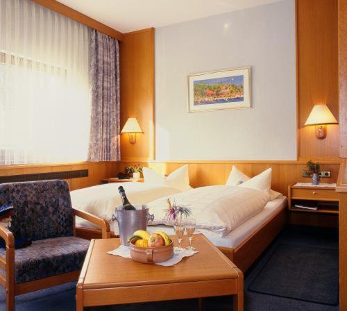 Gasthof Schwarzer Bär Kastl  Zimmer foto